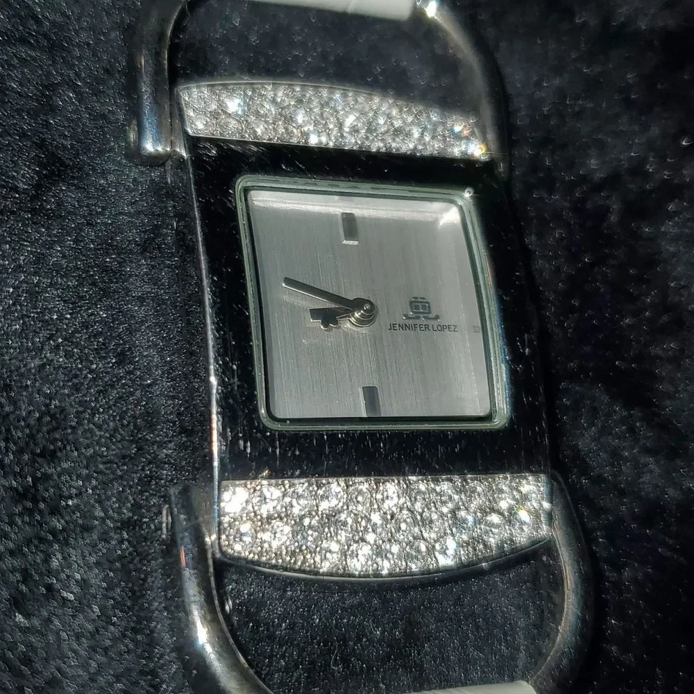 JLo Jennifer Lopez Crystal‎ Embellished Bling Iced Out Watch White Croc Band